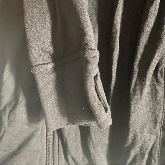 Ivivva by Lululemon Reversible Jacket - Picture 5 of 16